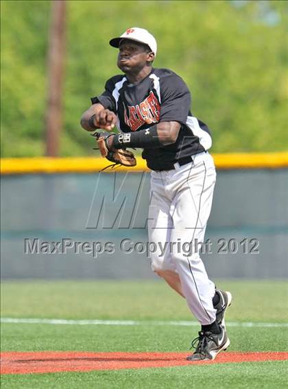 Thumbnail 3 in Lancaster @ West Mesquite photogallery.