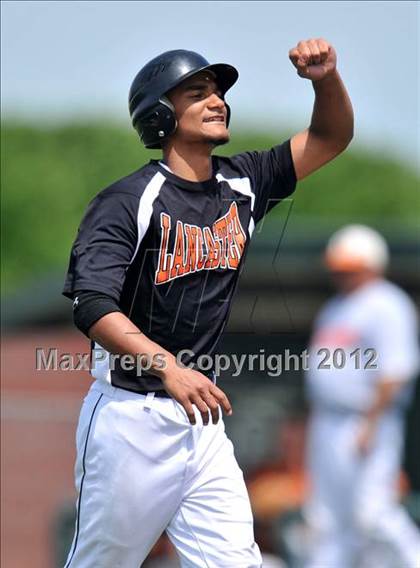Thumbnail 1 in Lancaster @ West Mesquite photogallery.