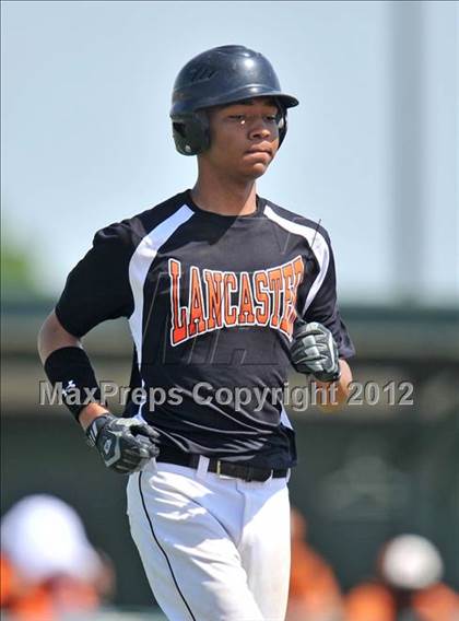 Thumbnail 1 in Lancaster @ West Mesquite photogallery.