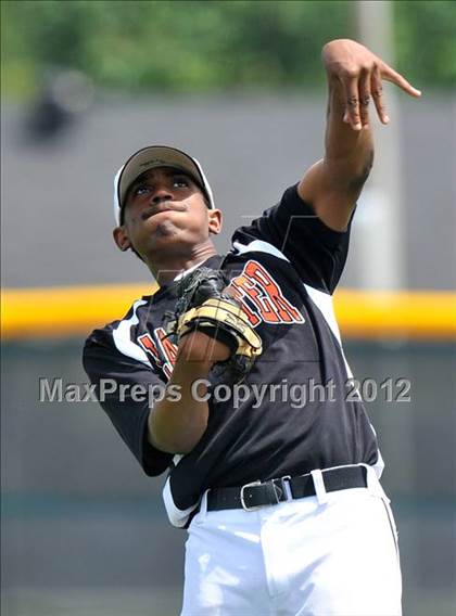 Thumbnail 2 in Lancaster @ West Mesquite photogallery.