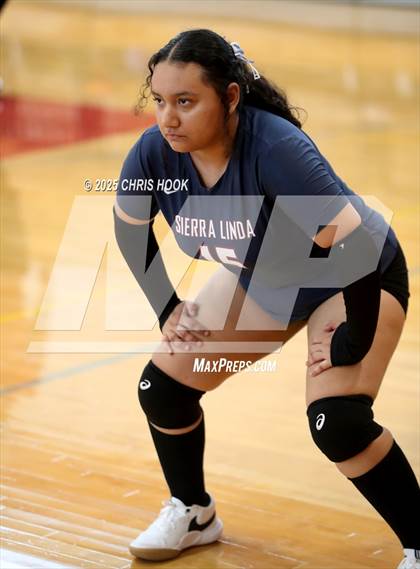 Thumbnail 2 in Sierra Linda @ Tucson High Magnet School photogallery.