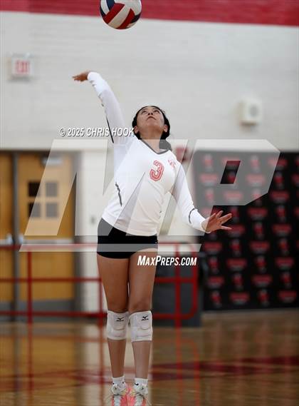 Thumbnail 3 in Sierra Linda @ Tucson High Magnet School photogallery.