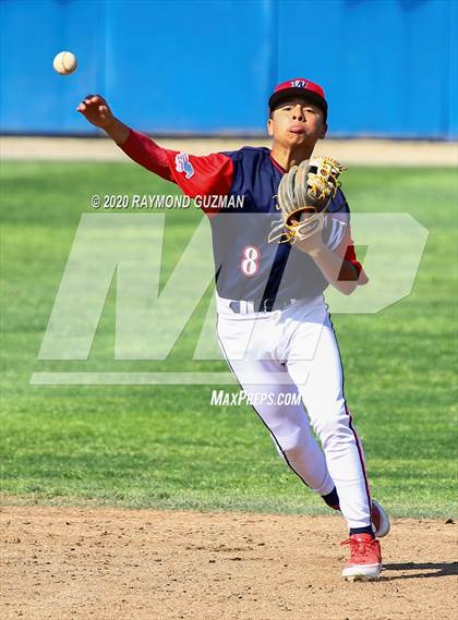 Thumbnail 2 in Beyer @ Tulare Western photogallery.