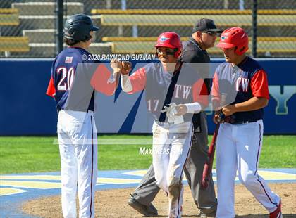 Thumbnail 2 in Beyer @ Tulare Western photogallery.