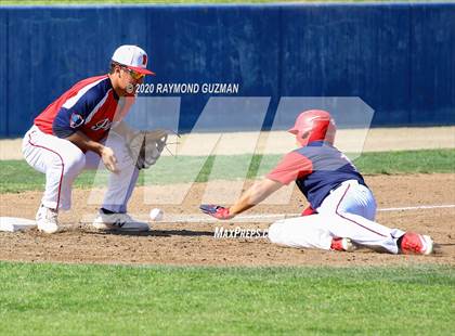 Thumbnail 2 in Beyer @ Tulare Western photogallery.