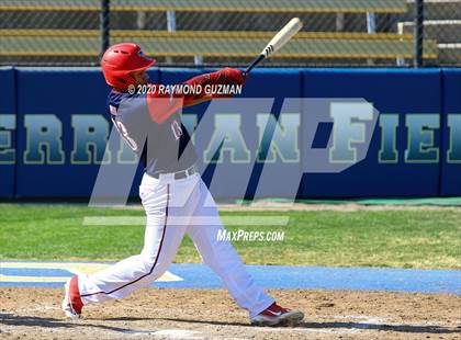 Thumbnail 3 in Beyer @ Tulare Western photogallery.