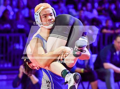 Thumbnail 1 in UIL 6A State Championships 138 lb Finals photogallery.