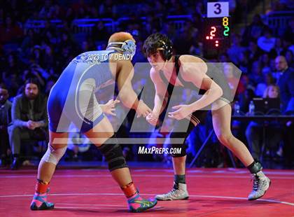 Thumbnail 3 in UIL 6A State Championships 138 lb Finals photogallery.