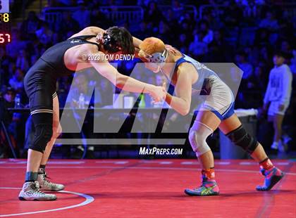 Thumbnail 1 in UIL 6A State Championships 138 lb Finals photogallery.