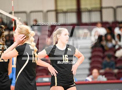 Thumbnail 2 in La Salle Academy vs. North Kingstown photogallery.