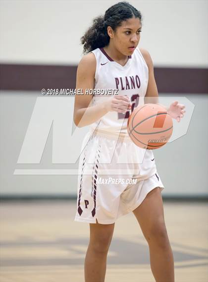 Thumbnail 2 in Guyer @ Plano  photogallery.