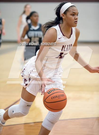 Thumbnail 2 in Guyer @ Plano  photogallery.