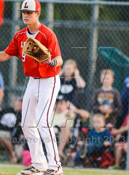 Thumbnail 2 in Whitehouse Vs Liberty (UIL 4A Regional Final) photogallery.