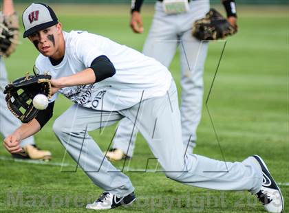 Thumbnail 2 in Whitehouse Vs Liberty (UIL 4A Regional Final) photogallery.