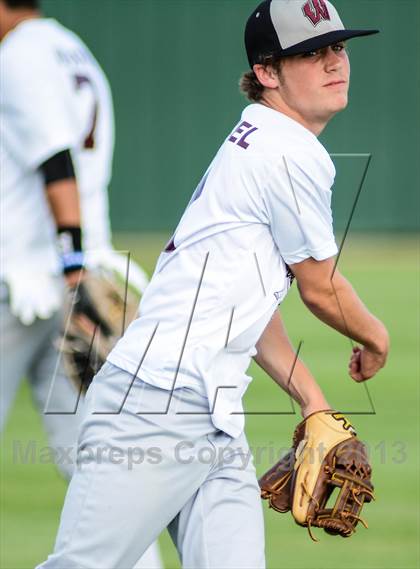 Thumbnail 1 in Whitehouse Vs Liberty (UIL 4A Regional Final) photogallery.