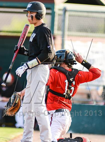 Thumbnail 3 in Whitehouse Vs Liberty (UIL 4A Regional Final) photogallery.