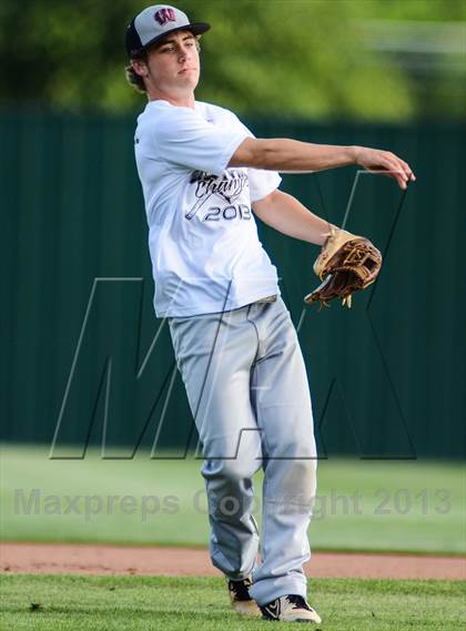 Thumbnail 1 in Whitehouse Vs Liberty (UIL 4A Regional Final) photogallery.