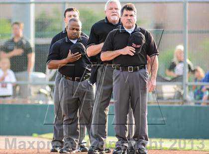 Thumbnail 1 in Whitehouse Vs Liberty (UIL 4A Regional Final) photogallery.