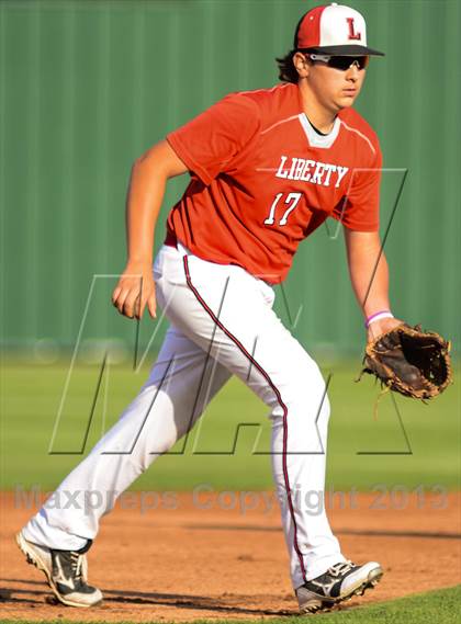 Thumbnail 1 in Whitehouse Vs Liberty (UIL 4A Regional Final) photogallery.