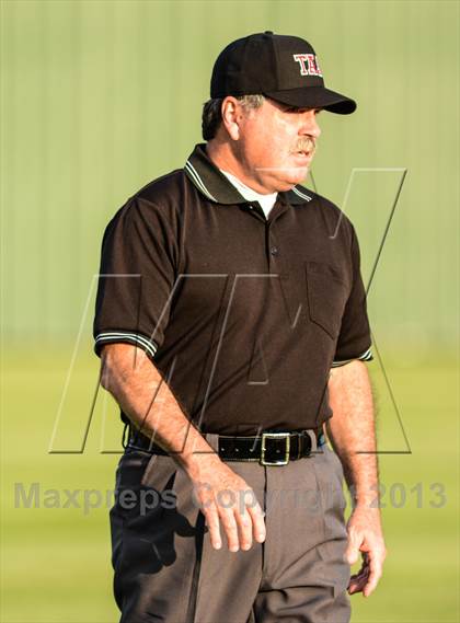 Thumbnail 2 in Whitehouse Vs Liberty (UIL 4A Regional Final) photogallery.