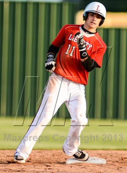 Thumbnail 2 in Whitehouse Vs Liberty (UIL 4A Regional Final) photogallery.