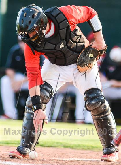Thumbnail 2 in Whitehouse Vs Liberty (UIL 4A Regional Final) photogallery.