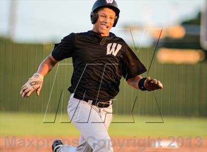 Thumbnail 2 in Whitehouse Vs Liberty (UIL 4A Regional Final) photogallery.