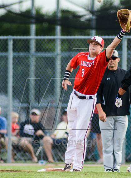 Thumbnail 1 in Whitehouse Vs Liberty (UIL 4A Regional Final) photogallery.