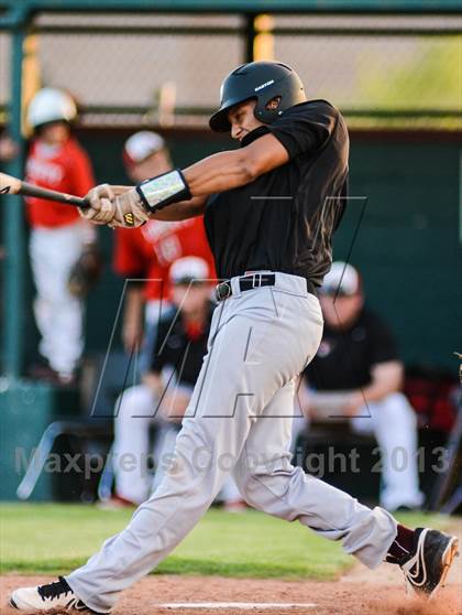Thumbnail 3 in Whitehouse Vs Liberty (UIL 4A Regional Final) photogallery.