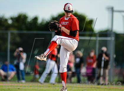 Thumbnail 1 in Whitehouse Vs Liberty (UIL 4A Regional Final) photogallery.