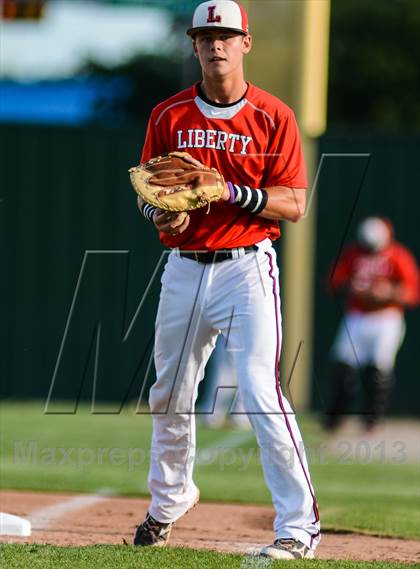 Thumbnail 3 in Whitehouse Vs Liberty (UIL 4A Regional Final) photogallery.