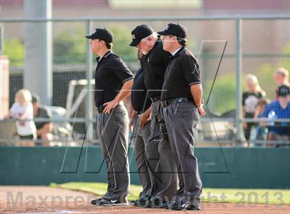 Thumbnail 3 in Whitehouse Vs Liberty (UIL 4A Regional Final) photogallery.
