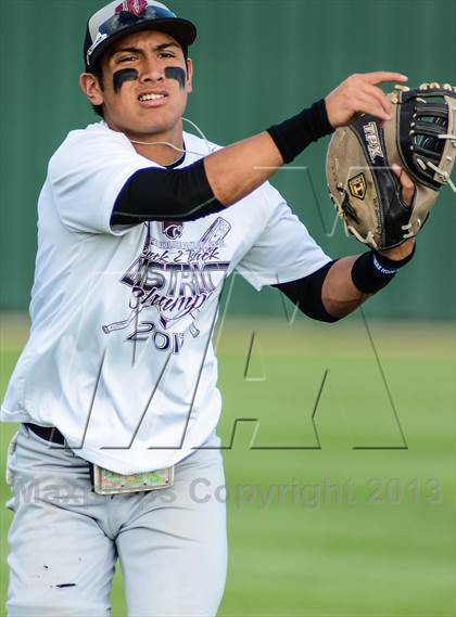 Thumbnail 3 in Whitehouse Vs Liberty (UIL 4A Regional Final) photogallery.