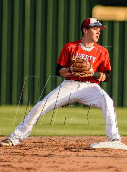 Thumbnail 3 in Whitehouse Vs Liberty (UIL 4A Regional Final) photogallery.