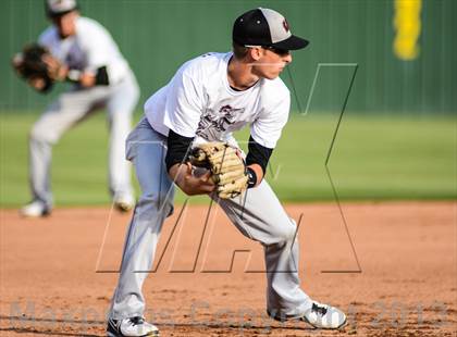 Thumbnail 1 in Whitehouse Vs Liberty (UIL 4A Regional Final) photogallery.