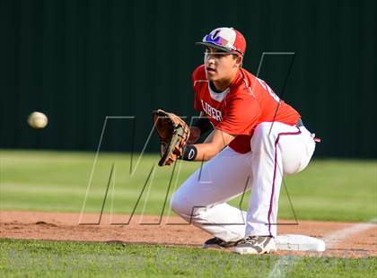 Thumbnail 2 in Whitehouse Vs Liberty (UIL 4A Regional Final) photogallery.