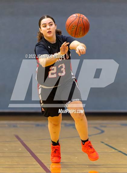 Thumbnail 2 in Arroyo @ Newark Memorial photogallery.