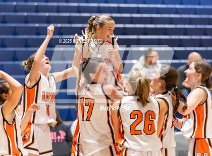 Thumbnail 2 in Babylon vs Mattituck (NYSPHSAA. Section XI Class B Championship) photogallery.