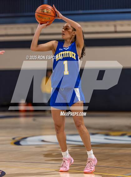 Thumbnail 1 in Babylon vs Mattituck (NYSPHSAA. Section XI Class B Championship) photogallery.