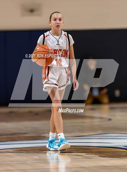 Thumbnail 2 in Babylon vs Mattituck (NYSPHSAA. Section XI Class B Championship) photogallery.