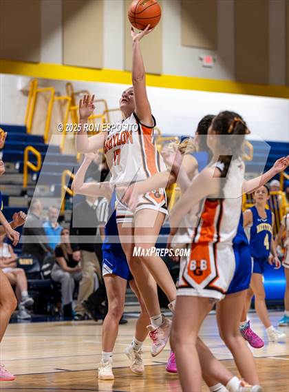 Thumbnail 3 in Babylon vs Mattituck (NYSPHSAA. Section XI Class B Championship) photogallery.