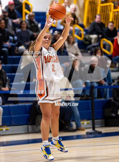 Thumbnail 3 in Babylon vs Mattituck (NYSPHSAA. Section XI Class B Championship) photogallery.