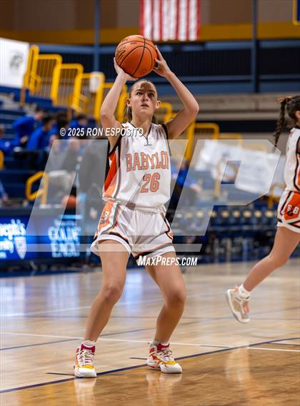 Thumbnail 2 in Babylon vs Mattituck (NYSPHSAA. Section XI Class B Championship) photogallery.