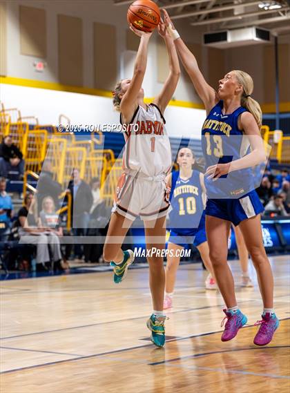 Thumbnail 2 in Babylon vs Mattituck (NYSPHSAA. Section XI Class B Championship) photogallery.