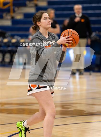 Thumbnail 1 in Babylon vs Mattituck (NYSPHSAA. Section XI Class B Championship) photogallery.