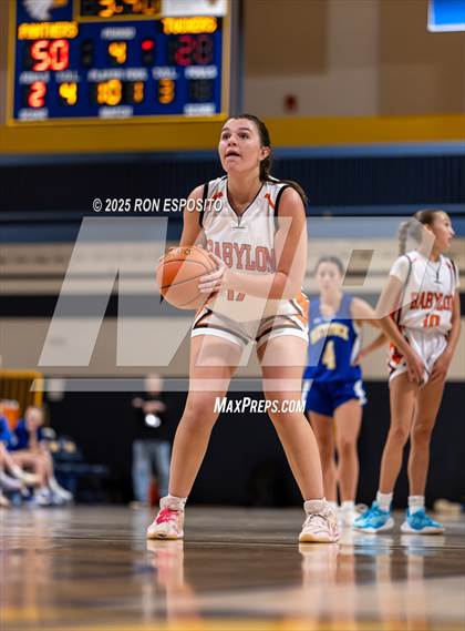 Thumbnail 2 in Babylon vs Mattituck (NYSPHSAA. Section XI Class B Championship) photogallery.