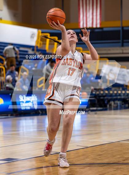 Thumbnail 2 in Babylon vs Mattituck (NYSPHSAA. Section XI Class B Championship) photogallery.