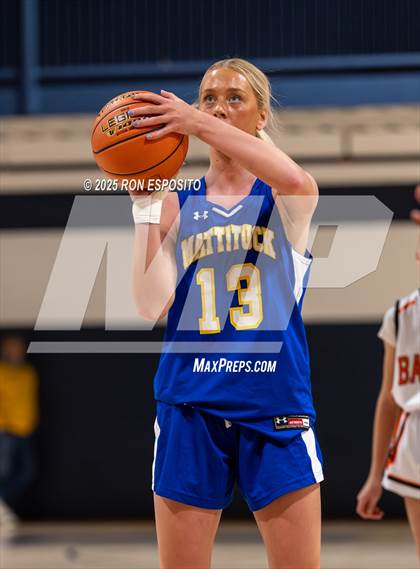 Thumbnail 2 in Babylon vs Mattituck (NYSPHSAA. Section XI Class B Championship) photogallery.