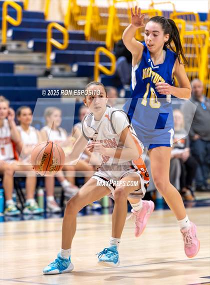 Thumbnail 3 in Babylon vs Mattituck (NYSPHSAA. Section XI Class B Championship) photogallery.