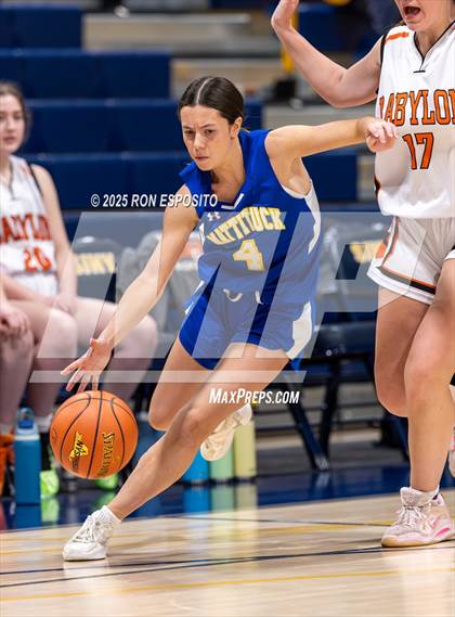 Thumbnail 2 in Babylon vs Mattituck (NYSPHSAA. Section XI Class B Championship) photogallery.